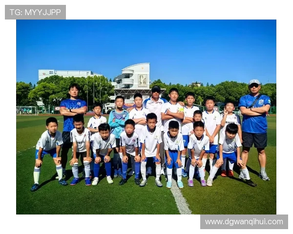 湖南工业大学校园足球发展现状与提升学生体育综合素质的实践研究