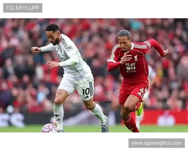 足球巨星闪耀赛场引领风潮新一代球王崛起展现无可匹敌的魅力与实力