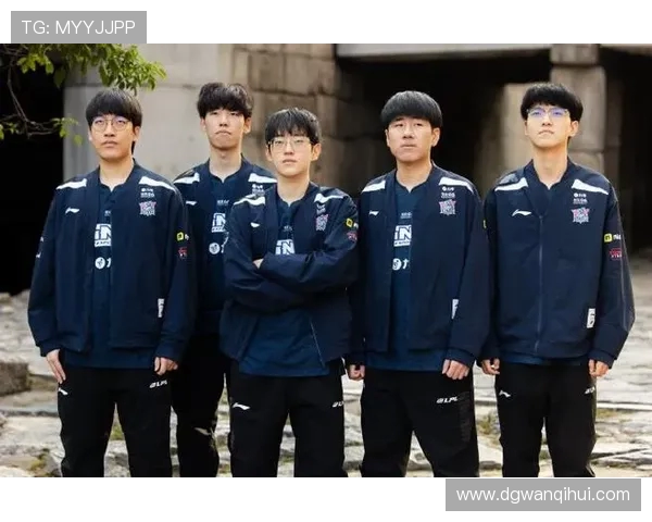 LNG战队再创辉煌展现无畏精神引领新赛季电竞风潮