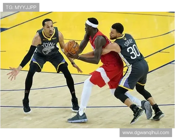 勇士与猛龙激战正酣精彩直播解说带你领略篮球盛宴 勇士与猛龙激战正酣精彩直播解说带你领略篮球盛宴